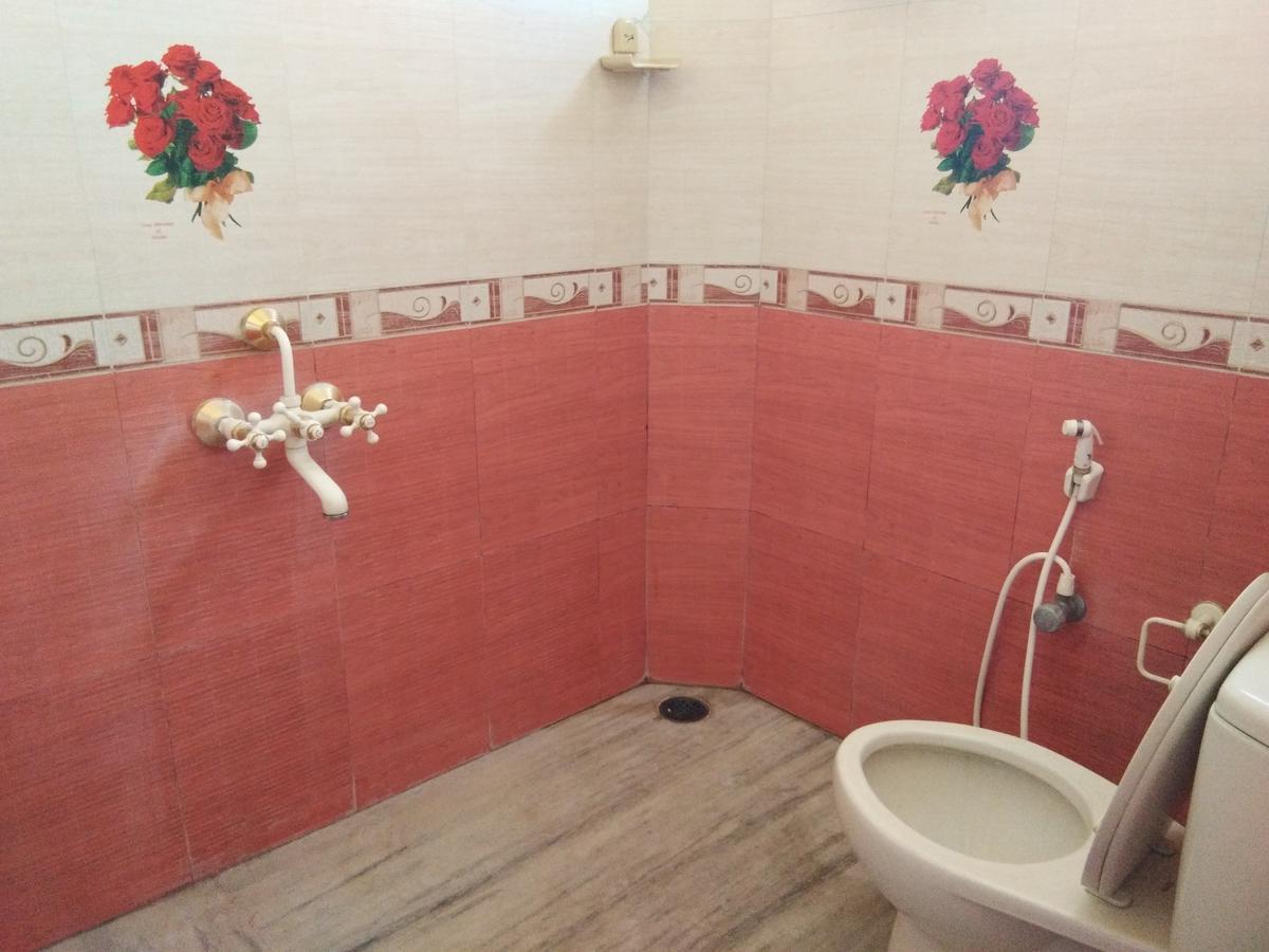 קניאקומרי Hotel Sivamurugan מראה חיצוני תמונה