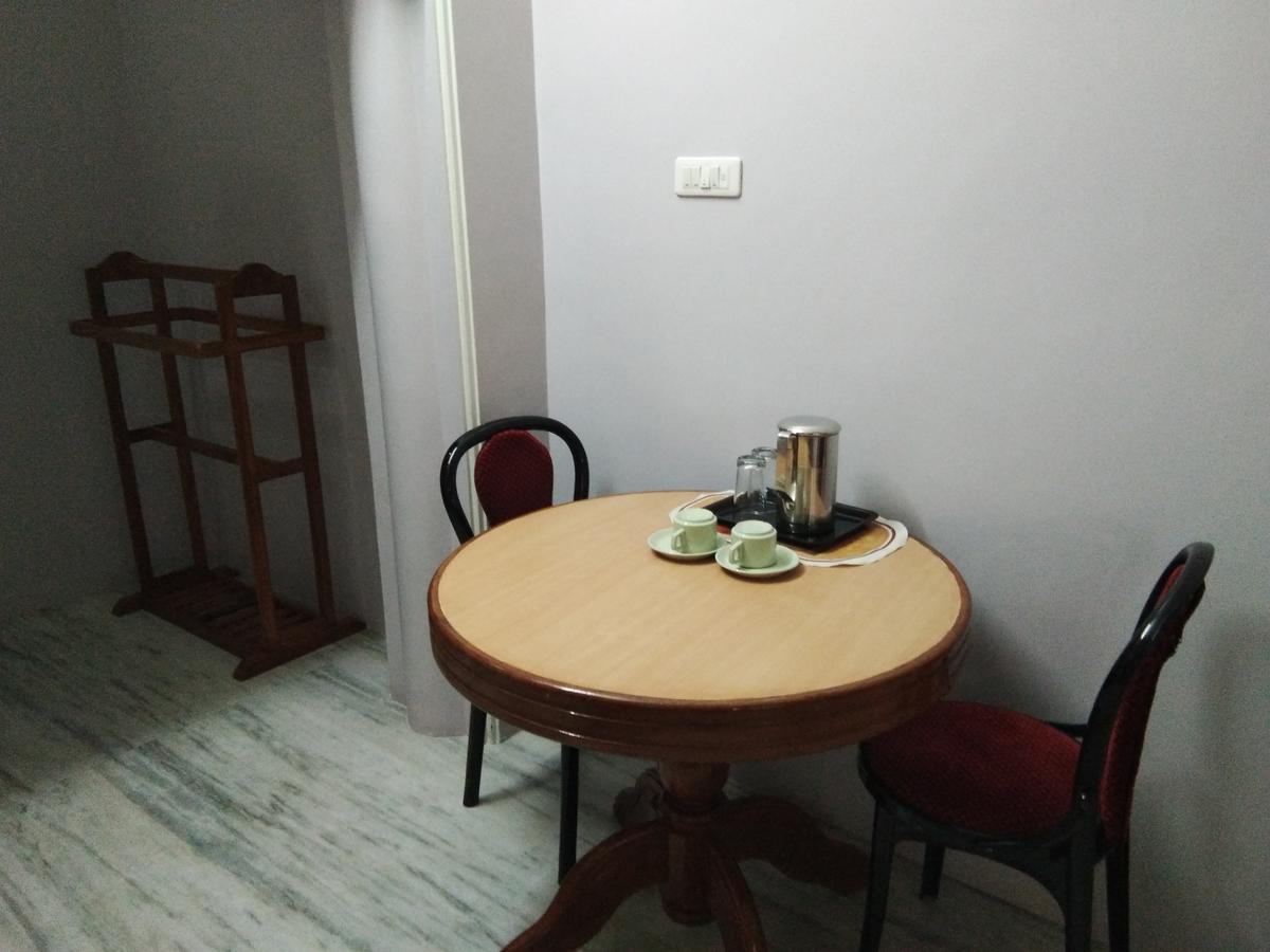 קניאקומרי Hotel Sivamurugan מראה חיצוני תמונה